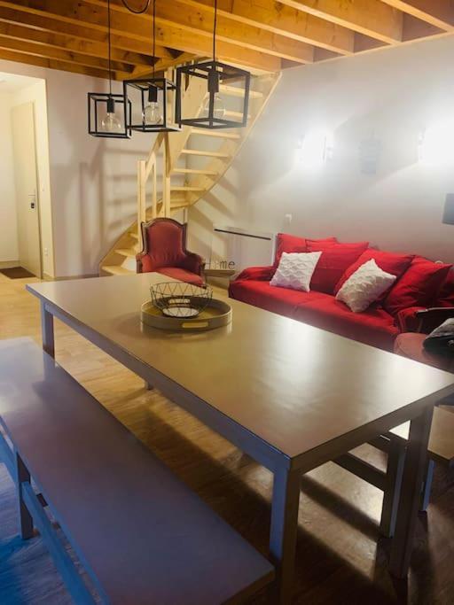 Appartement Chaleureux Chez Nadege Et Raphael 阿雷奥 外观 照片