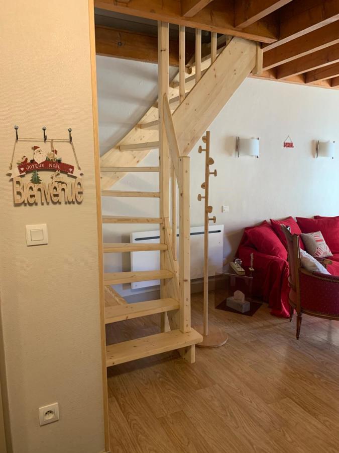 Appartement Chaleureux Chez Nadege Et Raphael 阿雷奥 外观 照片